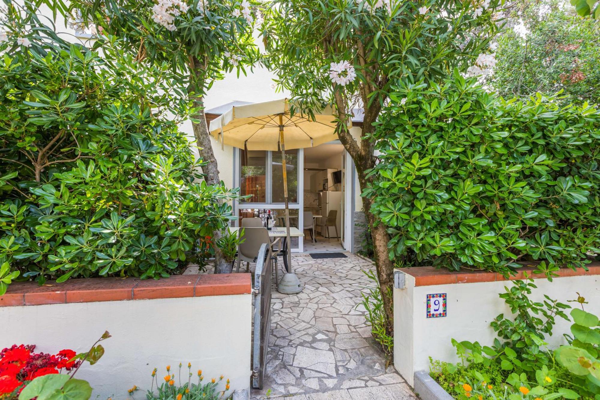 Residence Casa Di Caccia Marina Di Bibbona Ngoại thất bức ảnh