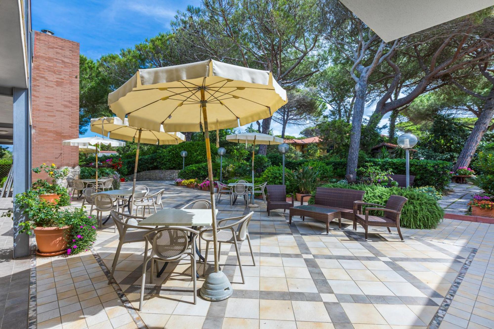 Residence Casa Di Caccia Marina Di Bibbona Ngoại thất bức ảnh